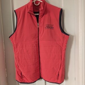 Vineyard Vines Head of the Charles 2022 Volunteer Vest